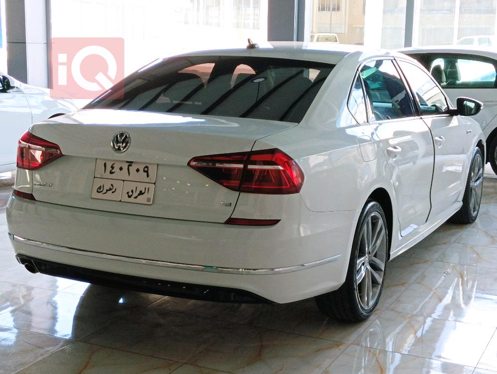 فولكسفاغن باسات